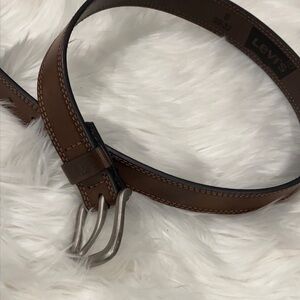 Lives men belt size s 30/32 new